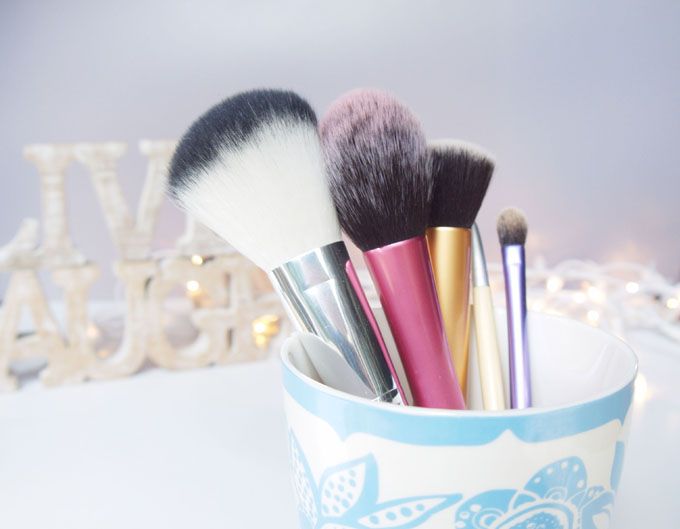  photo MakeupBrushes1_zps78cdb9dc.jpg