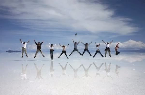 世界上最大的鏡子:烏尤尼鹽湖照片2