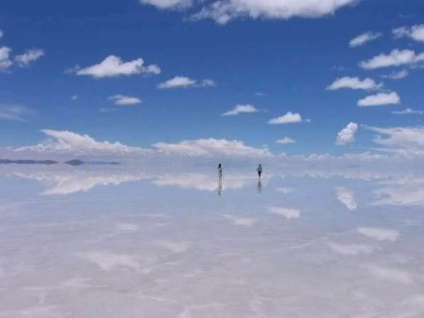 世界上最大的鏡子:烏尤尼鹽湖照片3