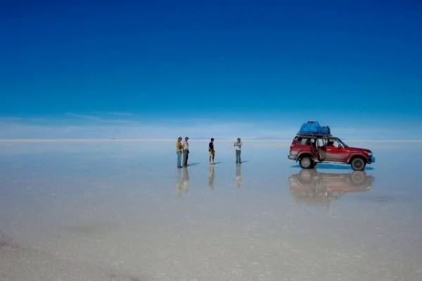 世界上最大的鏡子:烏尤尼鹽湖照片4