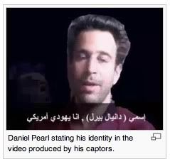 DanielPearlInIslamistCaptorsVid2002