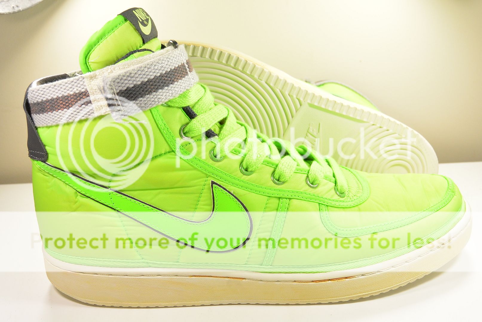 NIKE 2009 VANDAL VINTAGE ELECTRIC GREEN 8, 10, 14 TERMINATOR AIR
