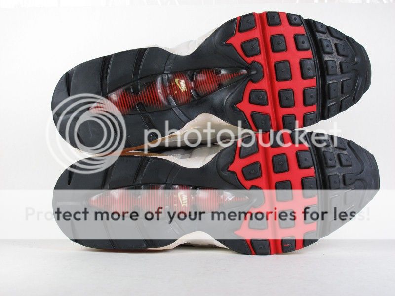 DS NIKE 2003 AIR MAX 95 COMET RED OG RETRO 10.5 90 1  