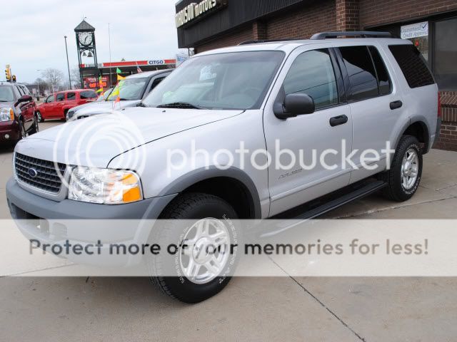 2004 Ford explorer fender flare #2